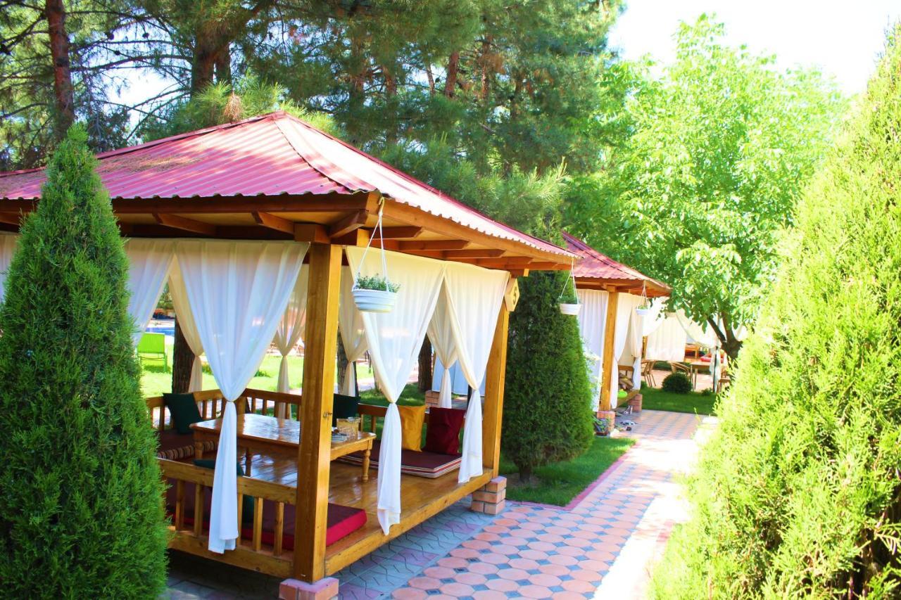 Hotel Grace Garden Kum Εξωτερικό φωτογραφία