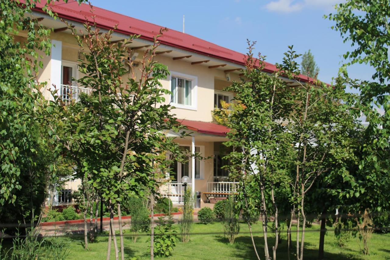 Hotel Grace Garden Kum Εξωτερικό φωτογραφία